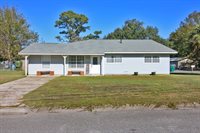 226 Audrey Circle, Ocean Springs, MS 39564