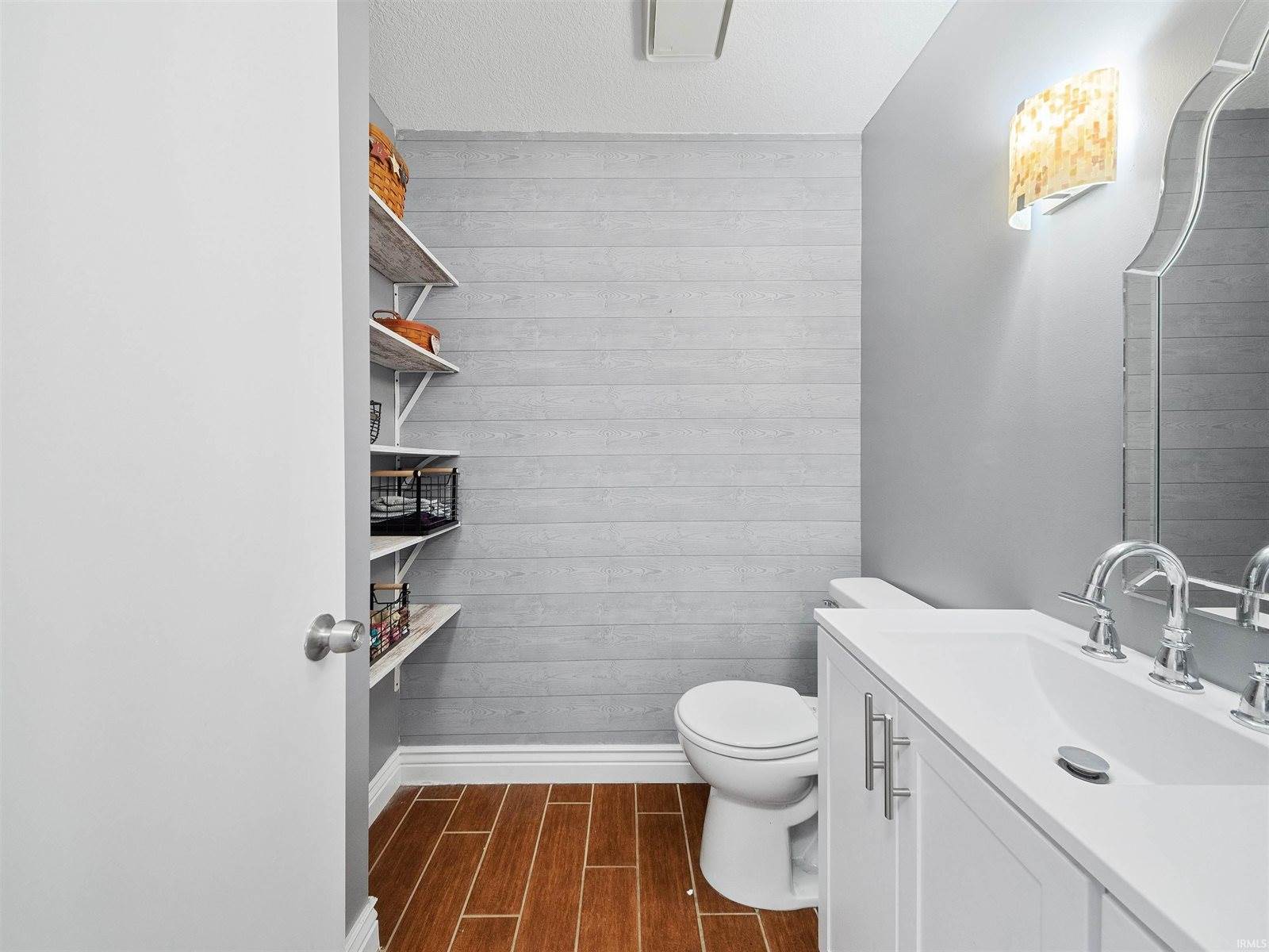 6229 Bellingham Lane, Fort Wayne, IN 46835