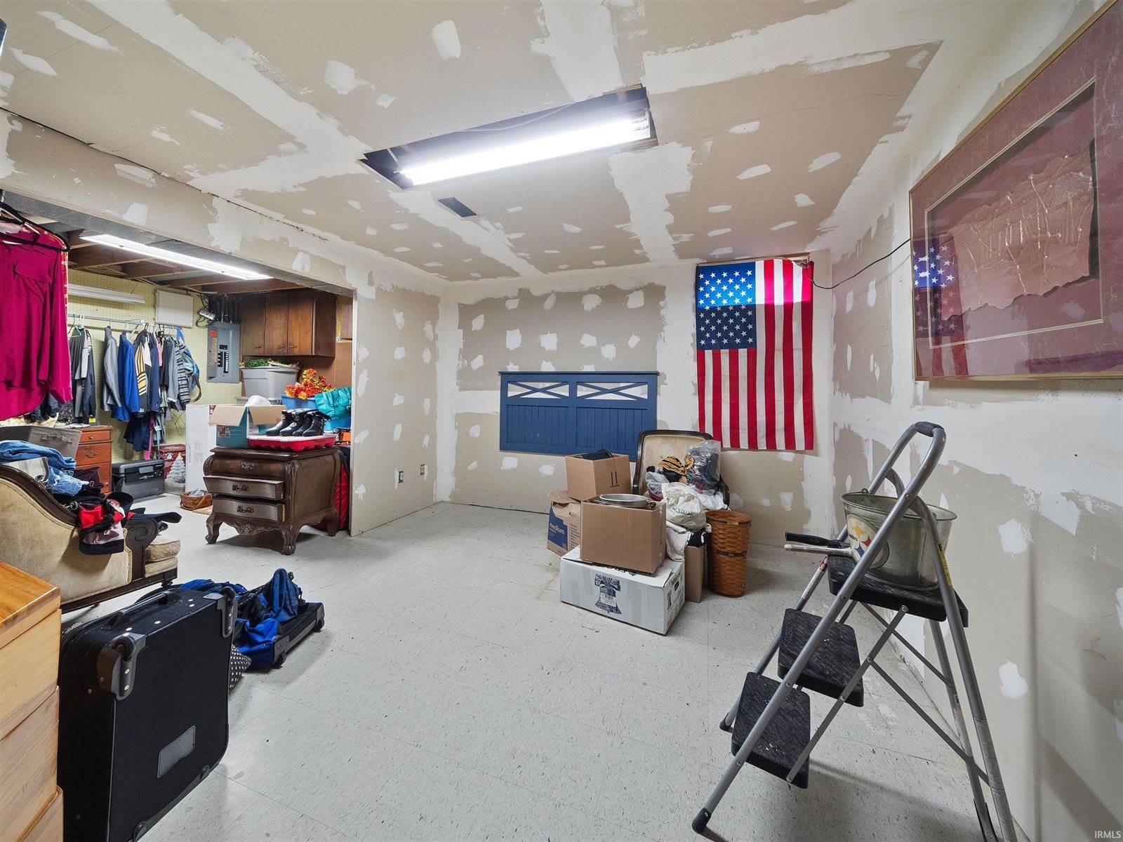 6229 Bellingham Lane, Fort Wayne, IN 46835