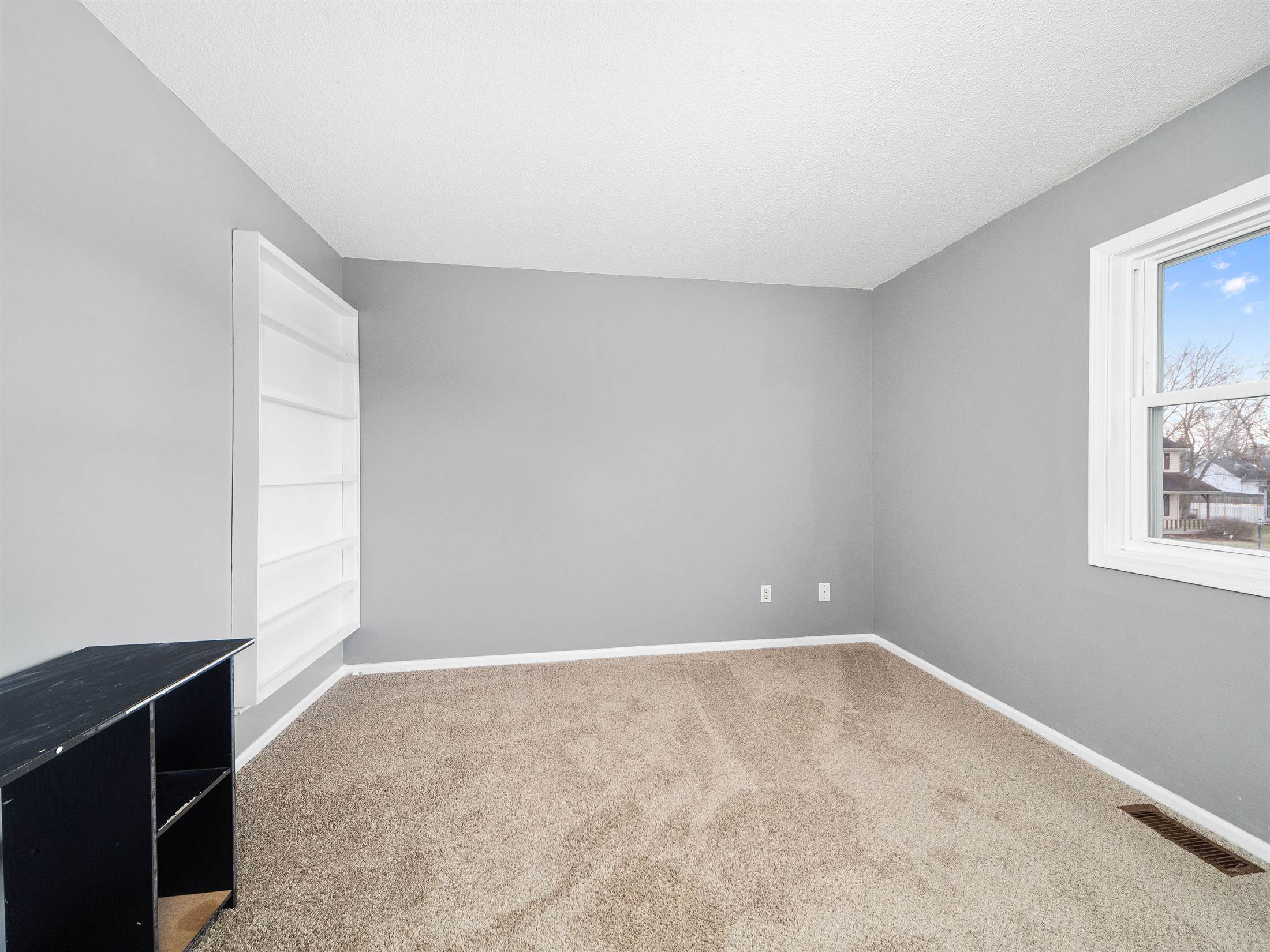 6229 Bellingham Lane, Fort Wayne, IN 46835