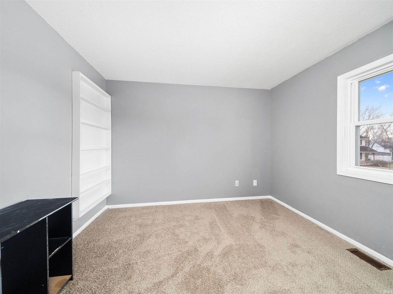 6229 Bellingham Lane, Fort Wayne, IN 46835