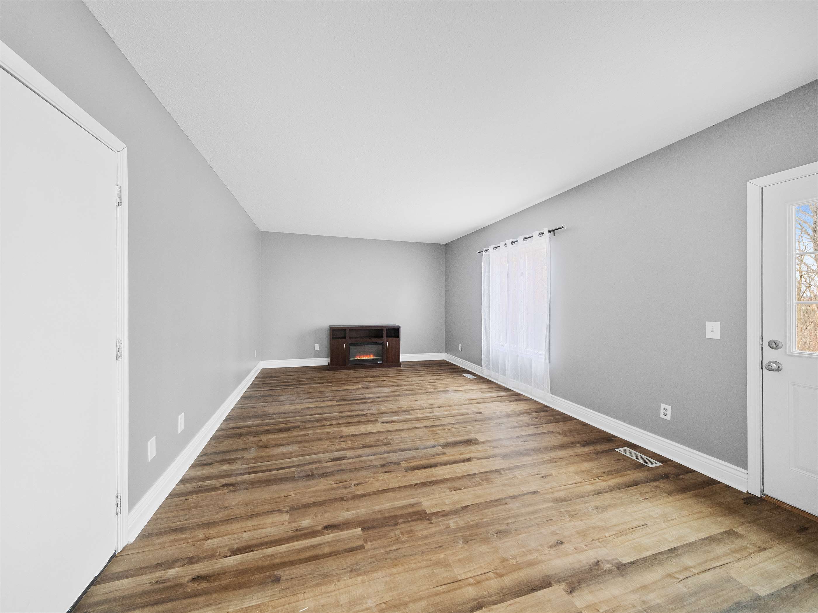 6229 Bellingham Lane, Fort Wayne, IN 46835