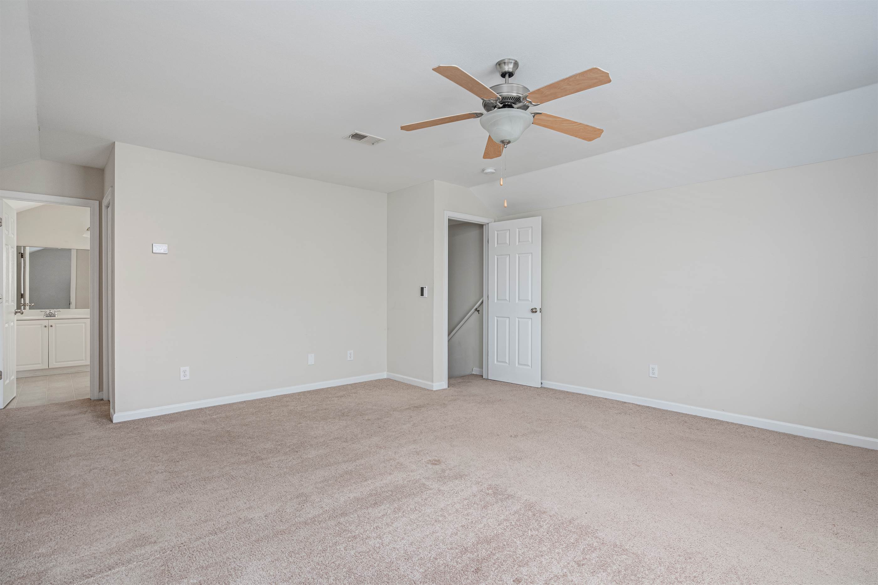 528 Gilden Hawke Way, Columbia, SC 29229