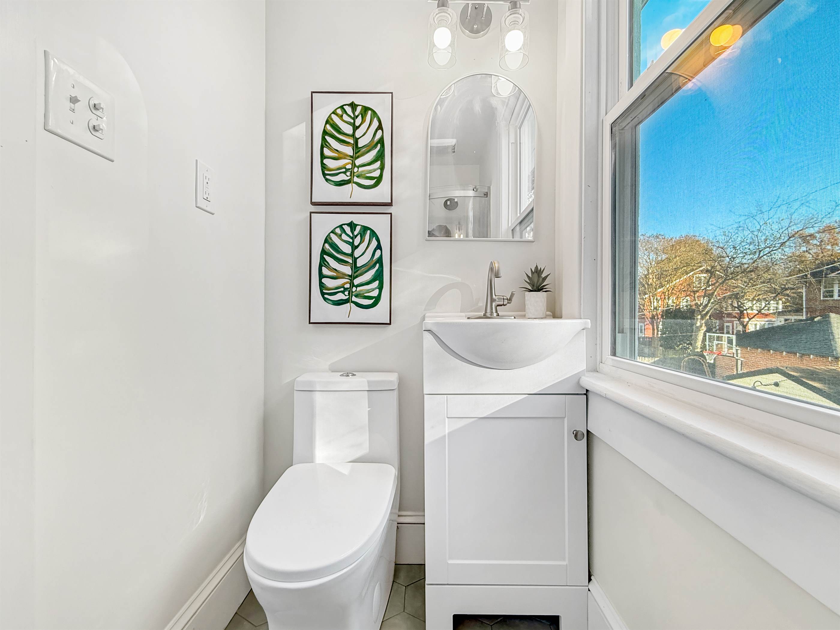 1129 Rockbridge, Norfolk, VA 23508