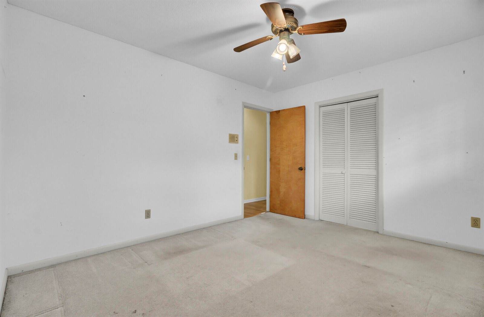 300 Grouse Road, Summerville, SC 29485