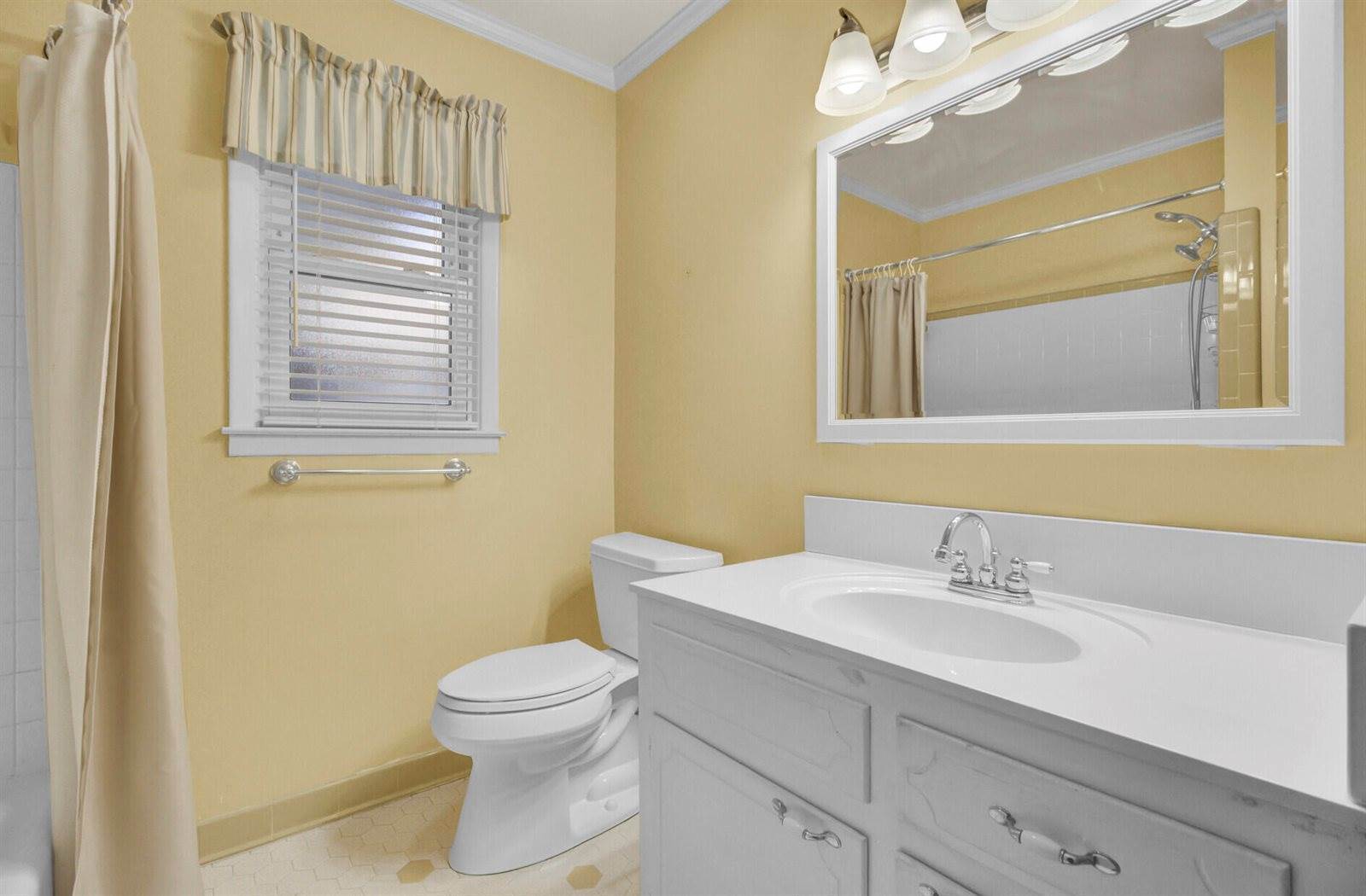 300 Grouse Road, Summerville, SC 29485