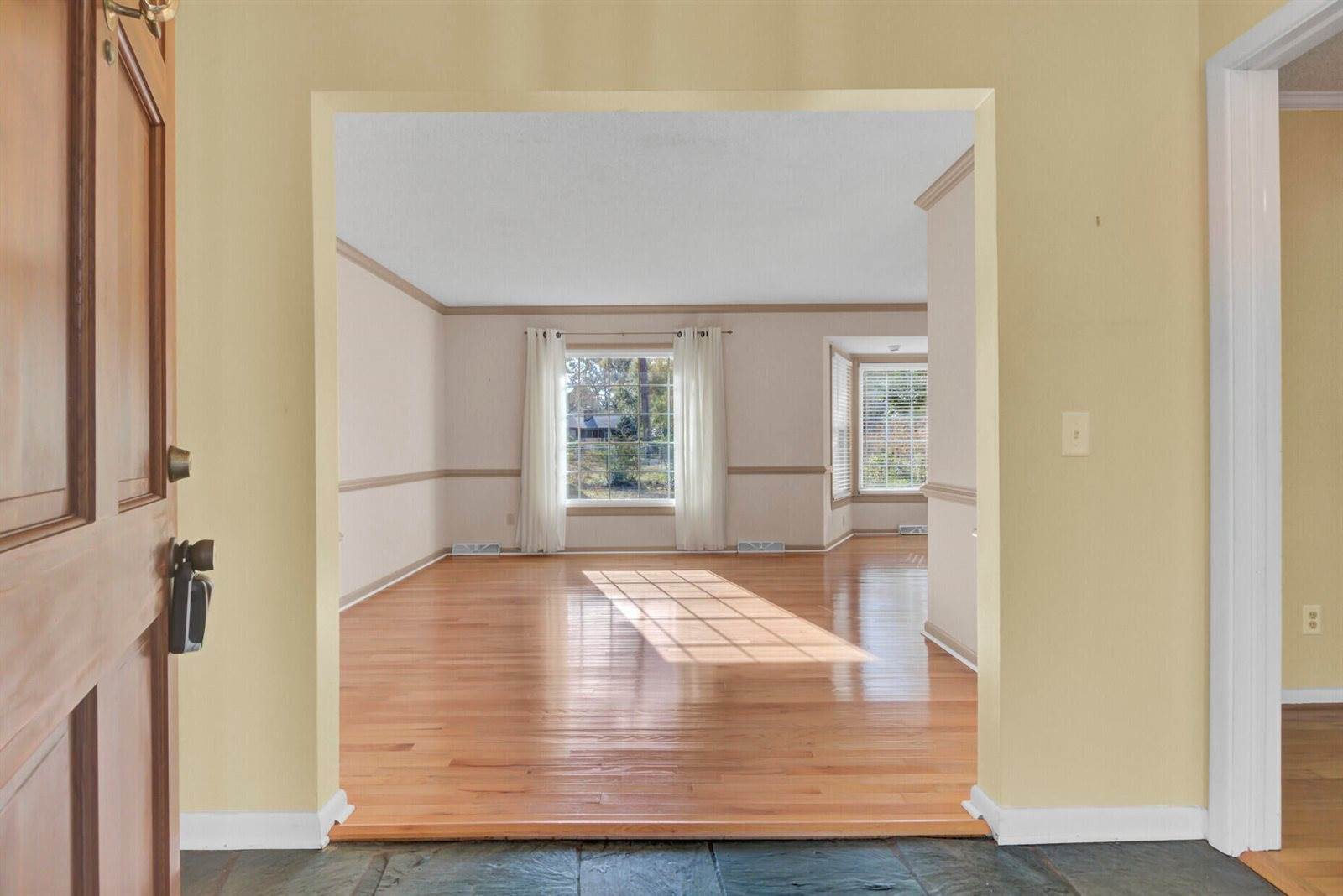 300 Grouse Road, Summerville, SC 29485