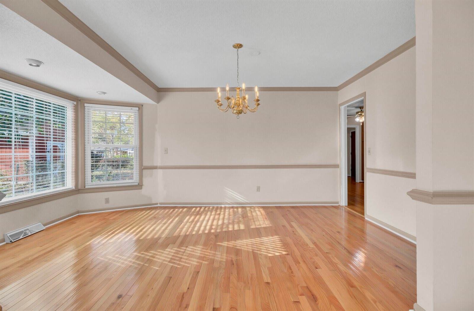 300 Grouse Road, Summerville, SC 29485