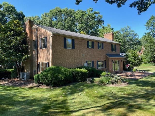 505 SOUTHVIEW Terrace, Christiansburg, VA 24073