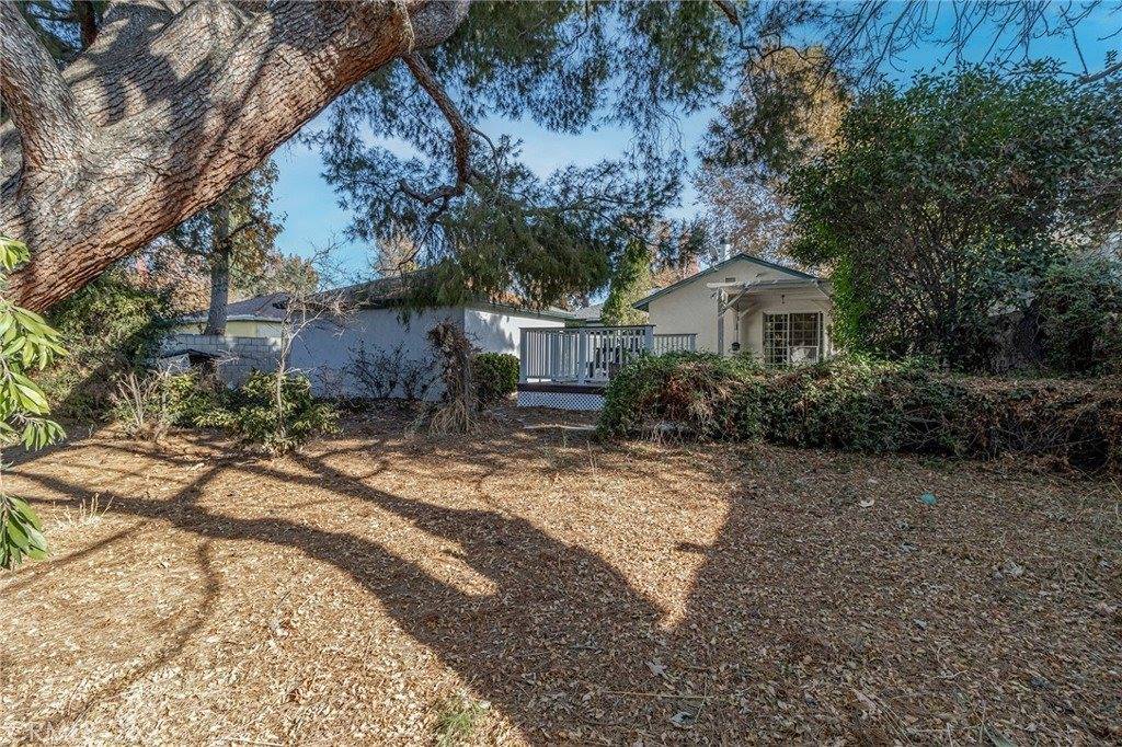 5901 Vanalden Avenue, Tarzana, CA 91356