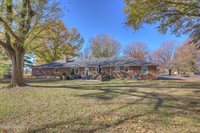 1272 Timberline Lane, Carthage, MO 64836