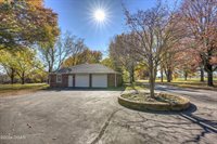 1272 Timberline Lane, Carthage, MO 64836