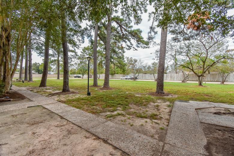 16800 Sugar Pine Drive, #F40, Houston, TX 77090