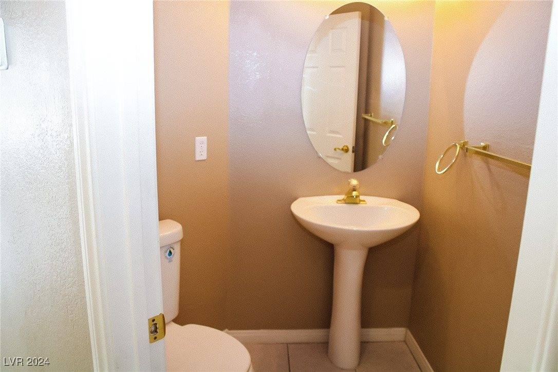 6365 Black Swan Lane, Las Vegas, NV 89118