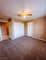 6365 Black Swan Lane, Las Vegas, NV 89118