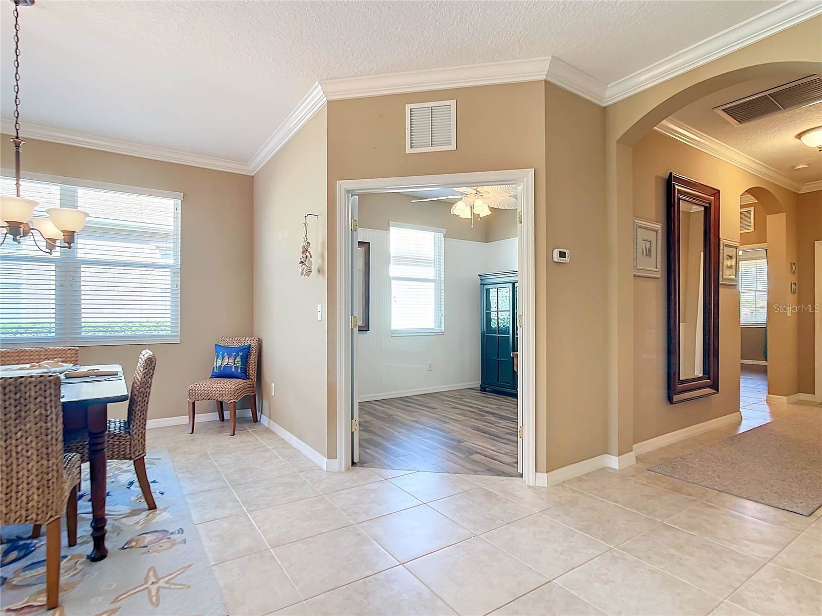 5255 Athens Way, Venice, FL 34293