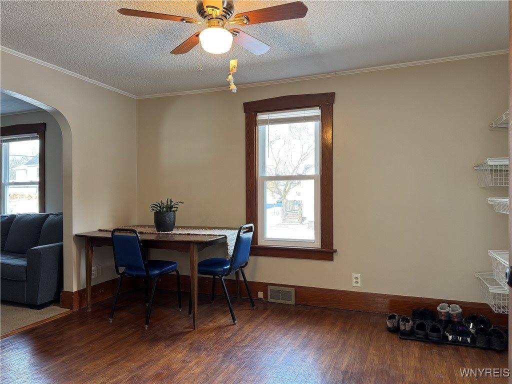 23 Kibbe Ave, Batavia-City, NY 14020