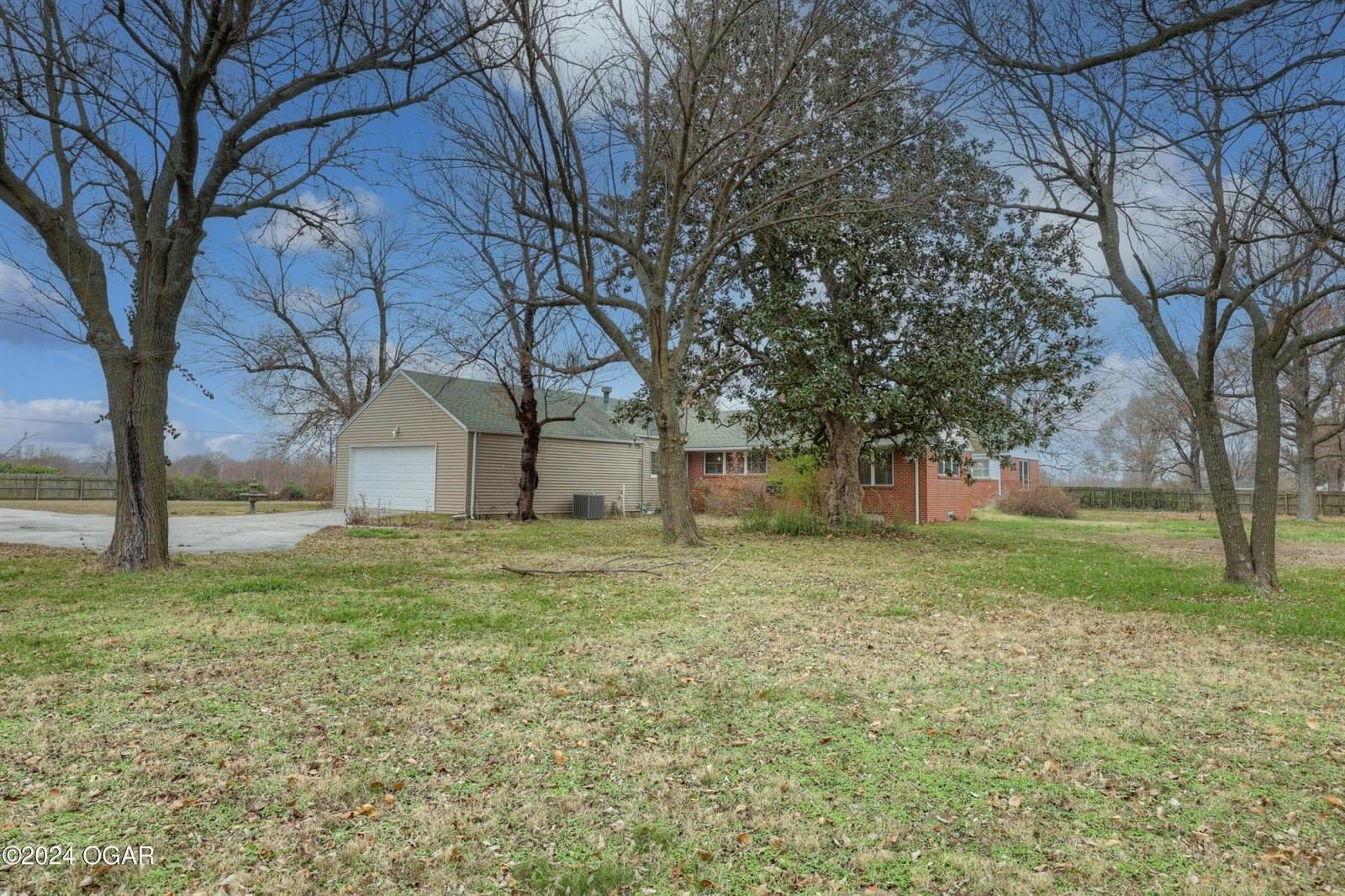 25399 Demott Drive, Joplin, MO 64801