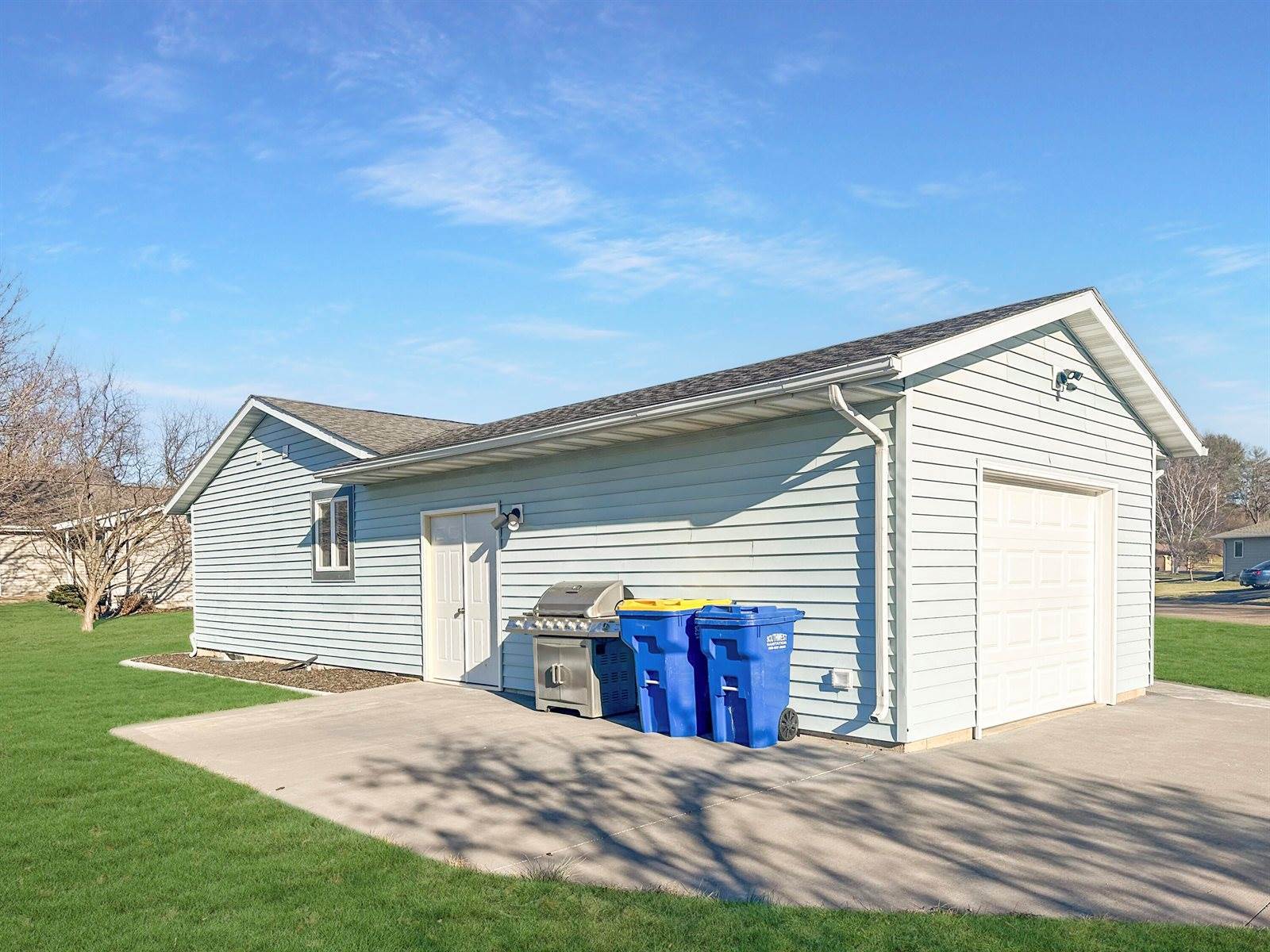 501 Dairyland Dr, Viroqua, WI 54665