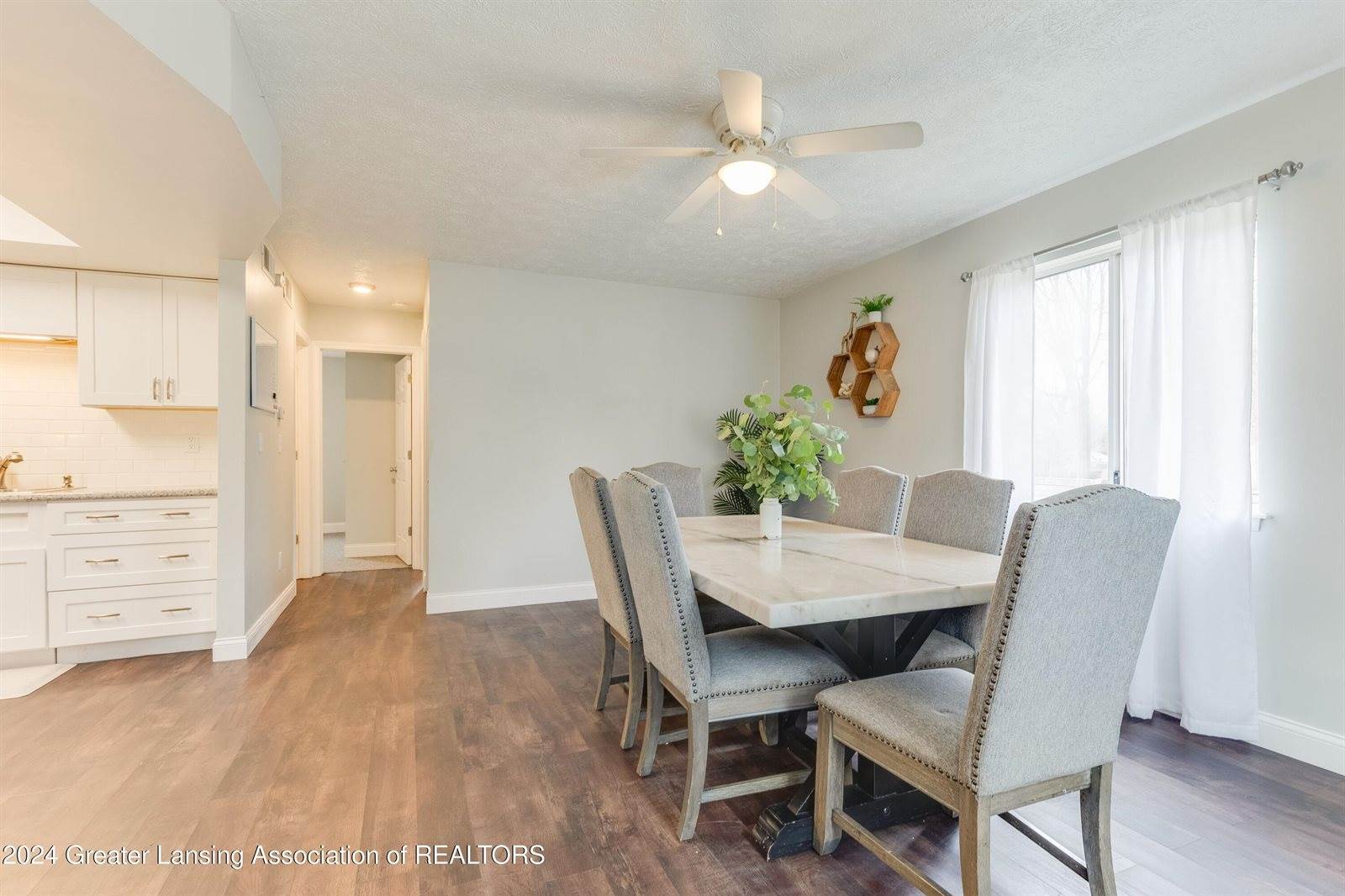 129 Village Drive, LansingCity_Ingham, MI 48911