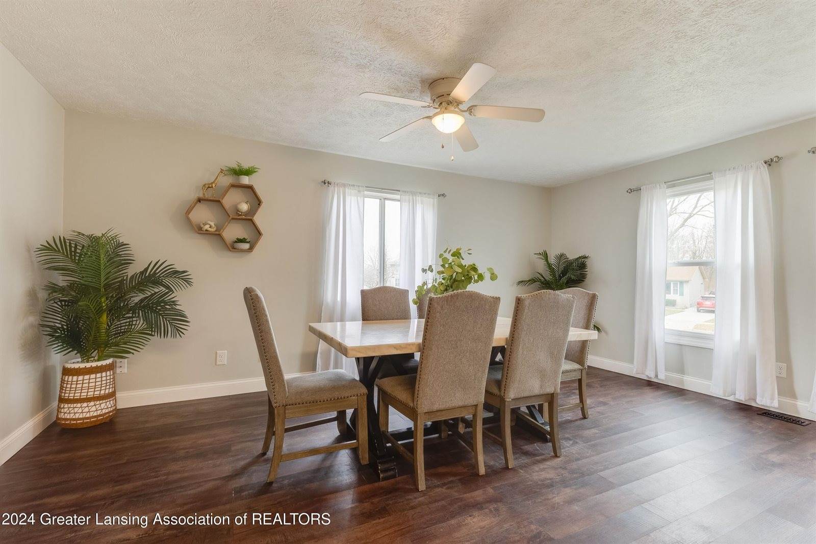 129 Village Drive, LansingCity_Ingham, MI 48911