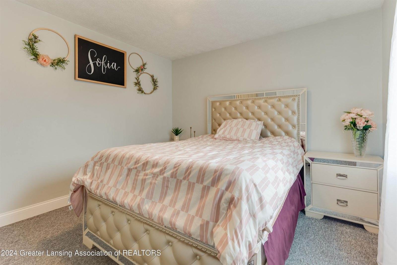 129 Village Drive, LansingCity_Ingham, MI 48911