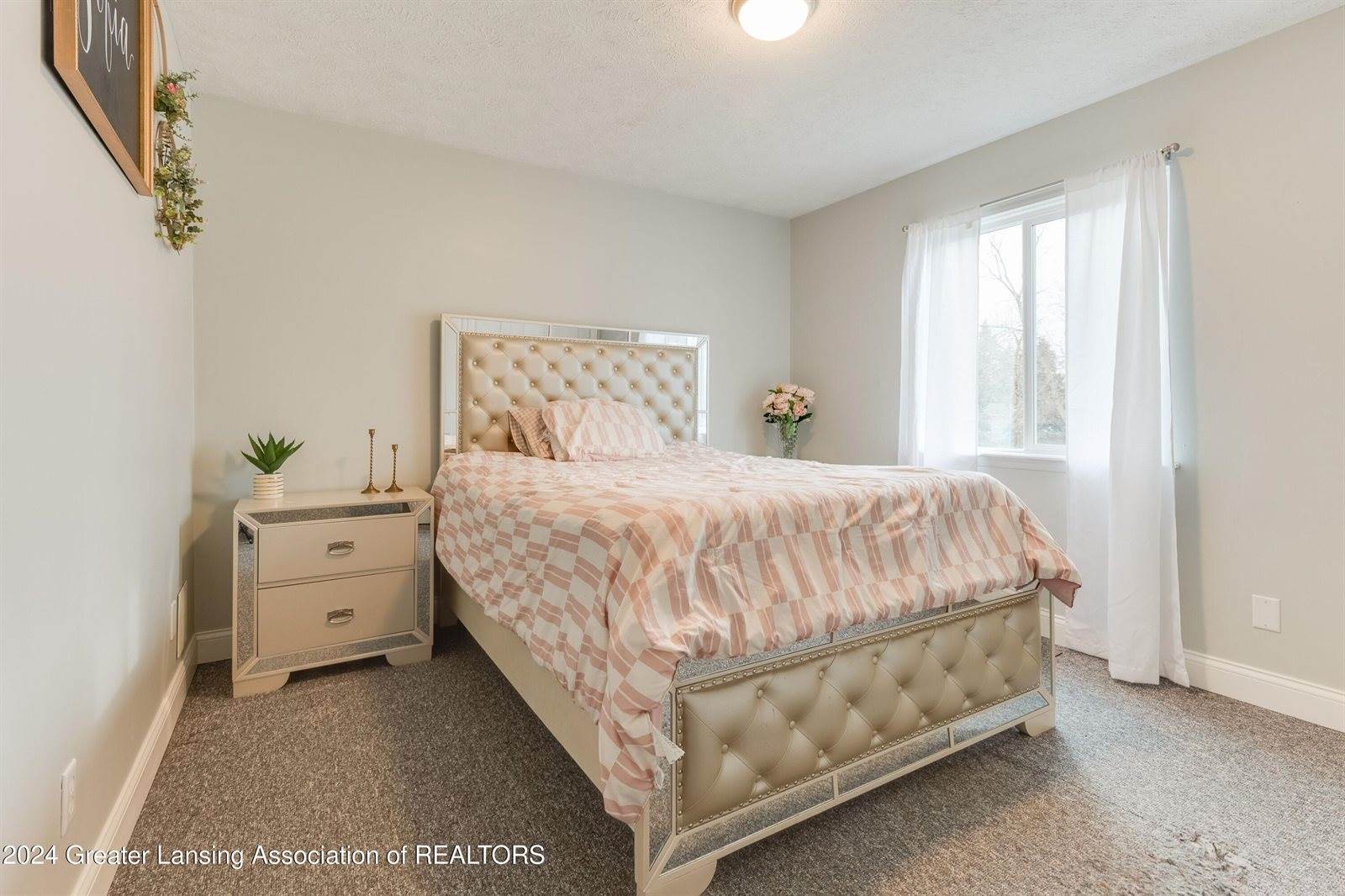 129 Village Drive, LansingCity_Ingham, MI 48911