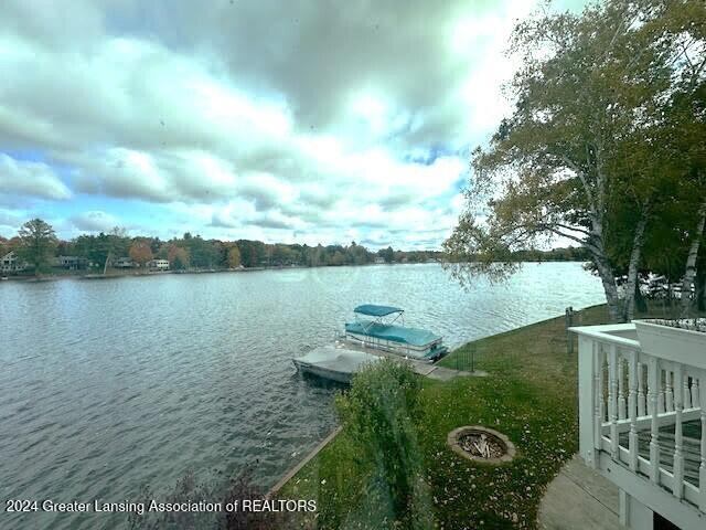 7941 Peninsular Drive, Farwell, MI 48622