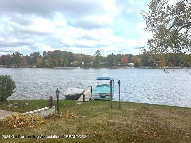 7941 Peninsular Drive, Farwell, MI 48622