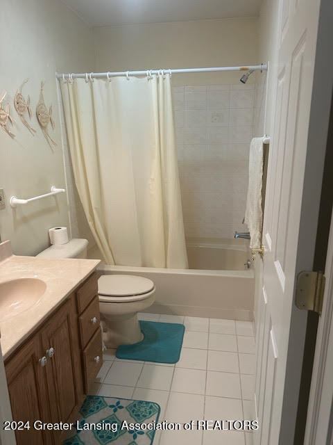 7941 Peninsular Drive, Farwell, MI 48622