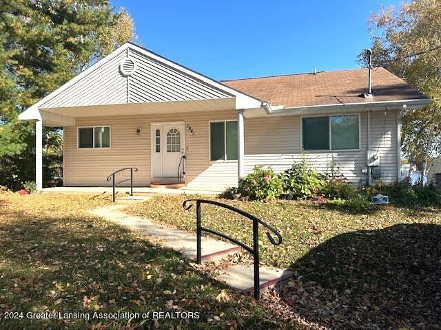 7941 Peninsular Drive, Farwell, MI 48622