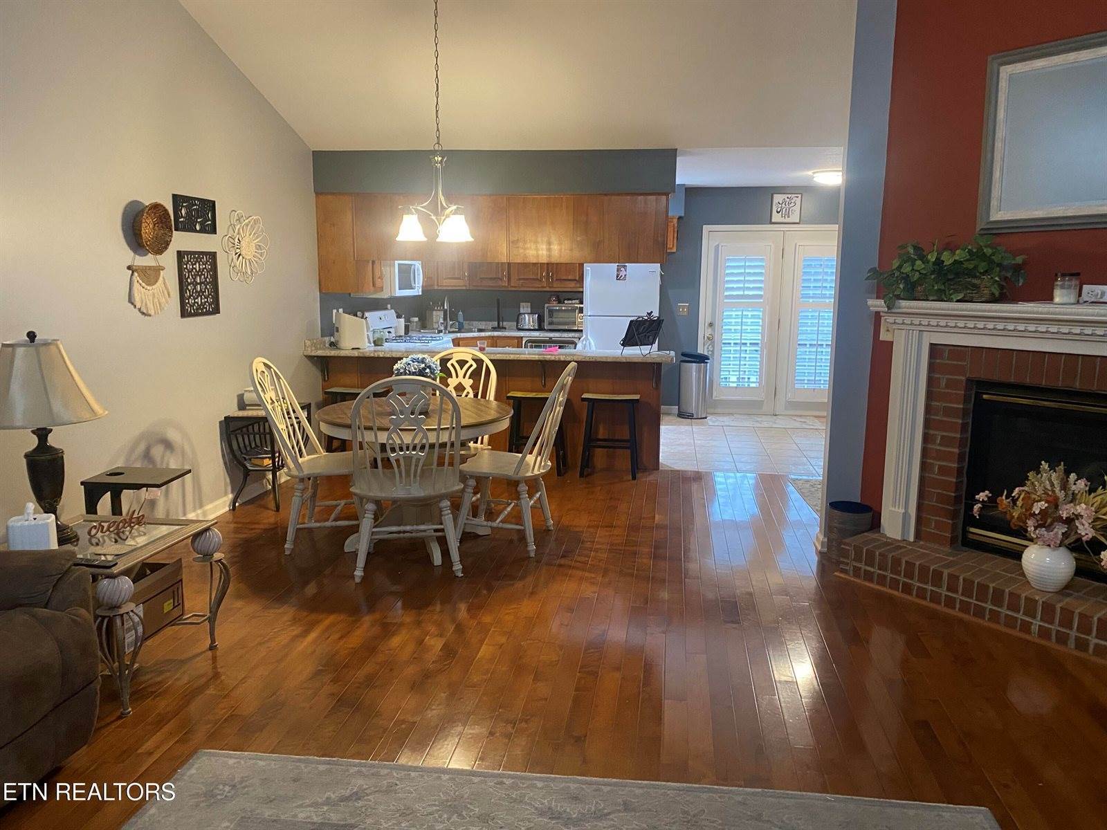 5002 Fairground Place, Kingston, TN 37763