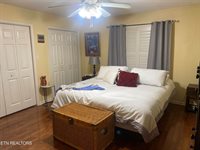 5002 Fairground Place, Kingston, TN 37763