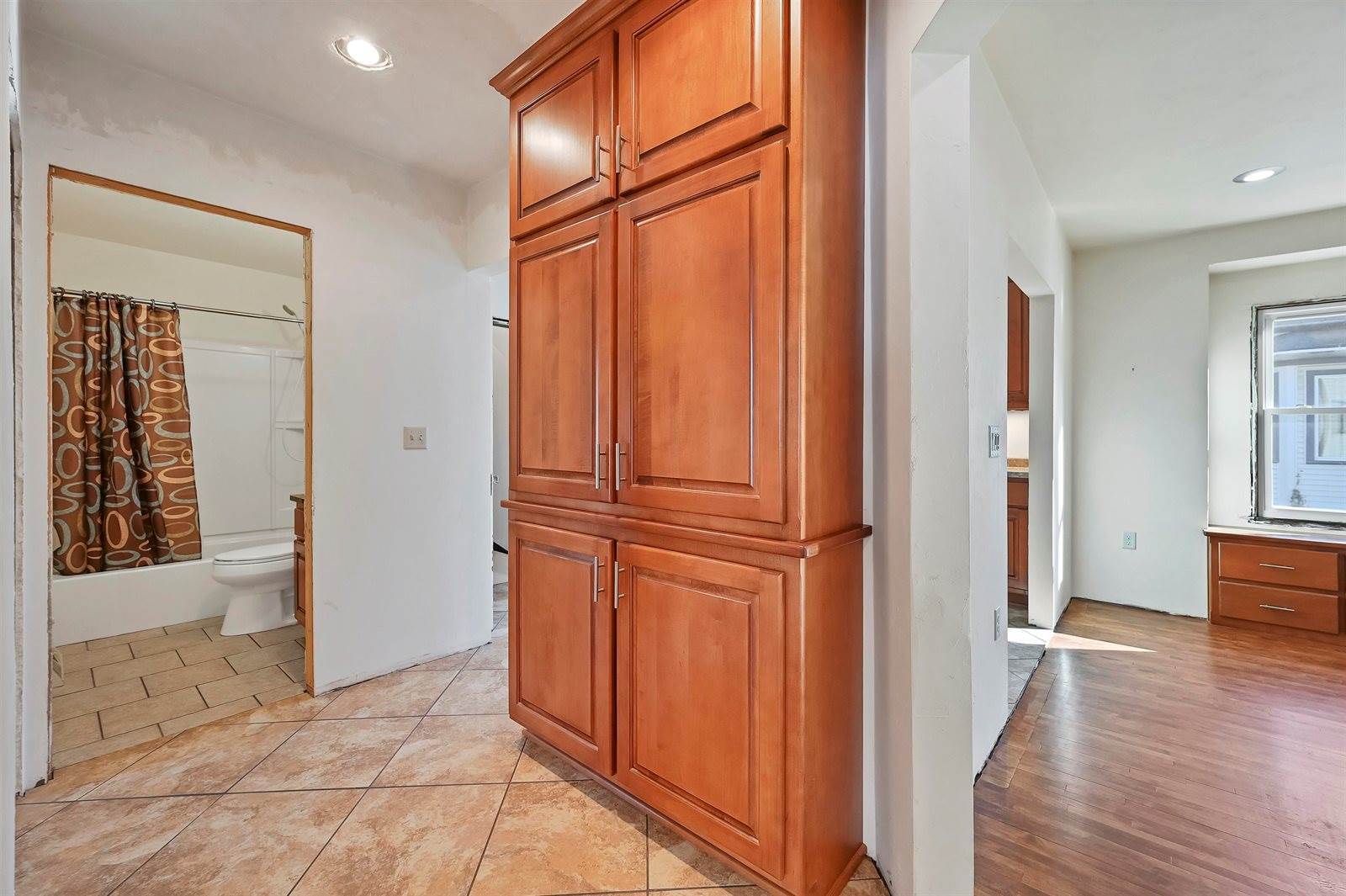 1331 Doty Street, Green Bay, WI 54301