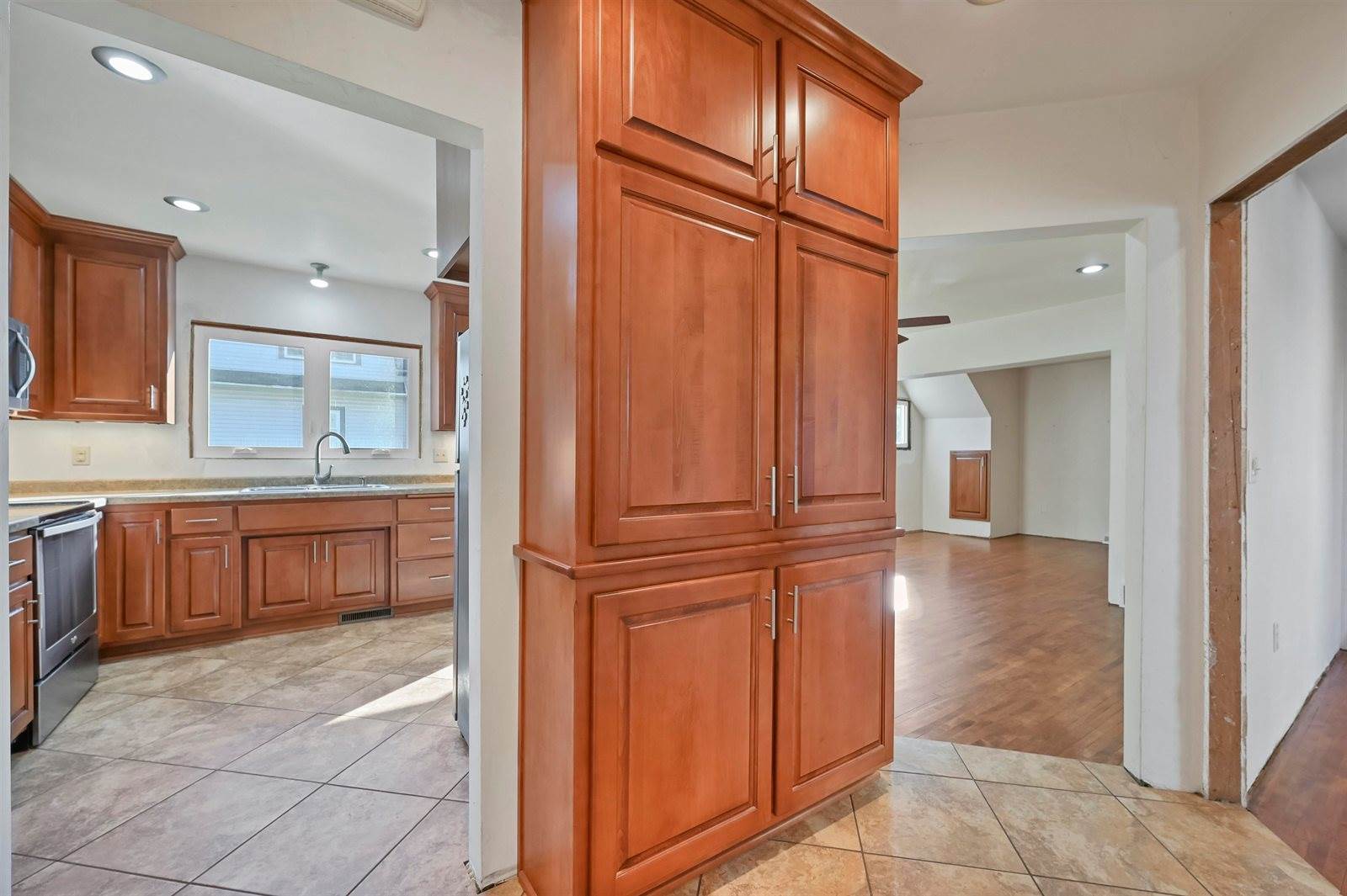 1331 Doty Street, Green Bay, WI 54301