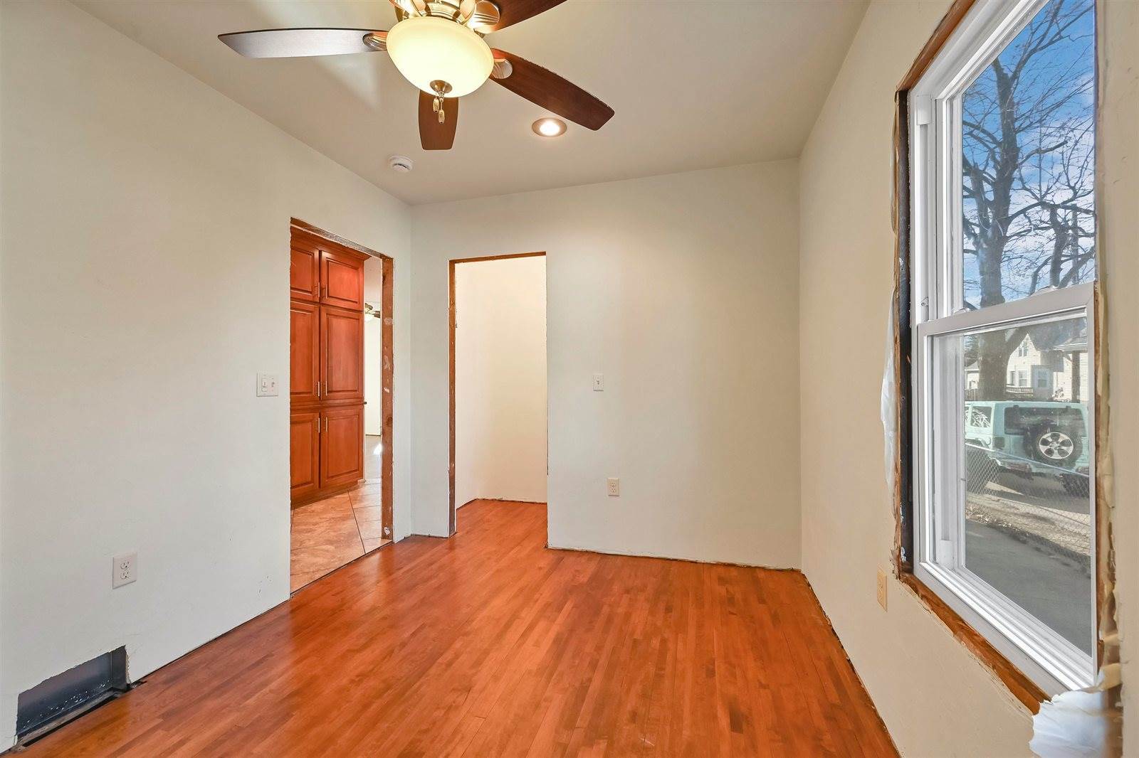 1331 Doty Street, Green Bay, WI 54301