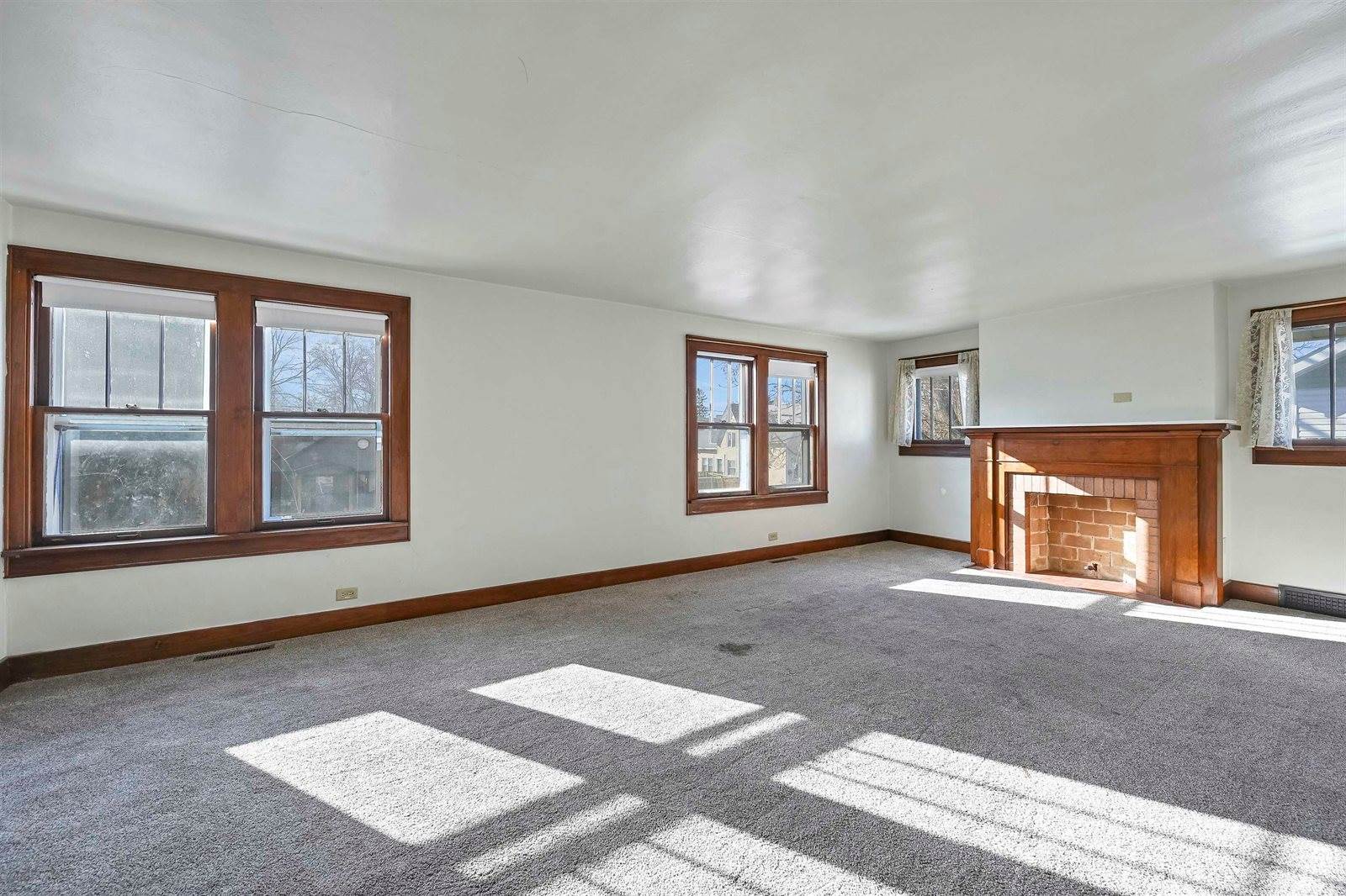 1331 Doty Street, Green Bay, WI 54301