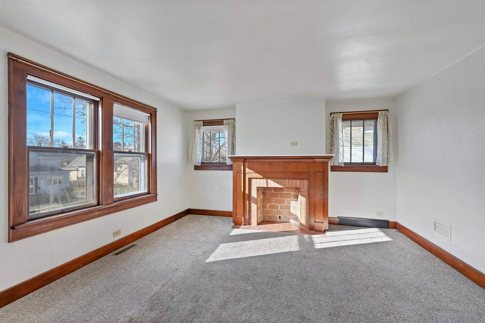 1331 Doty Street, Green Bay, WI 54301