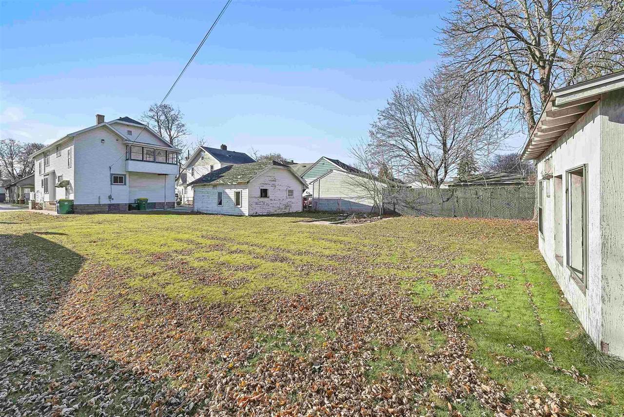 1331 Doty Street, Green Bay, WI 54301