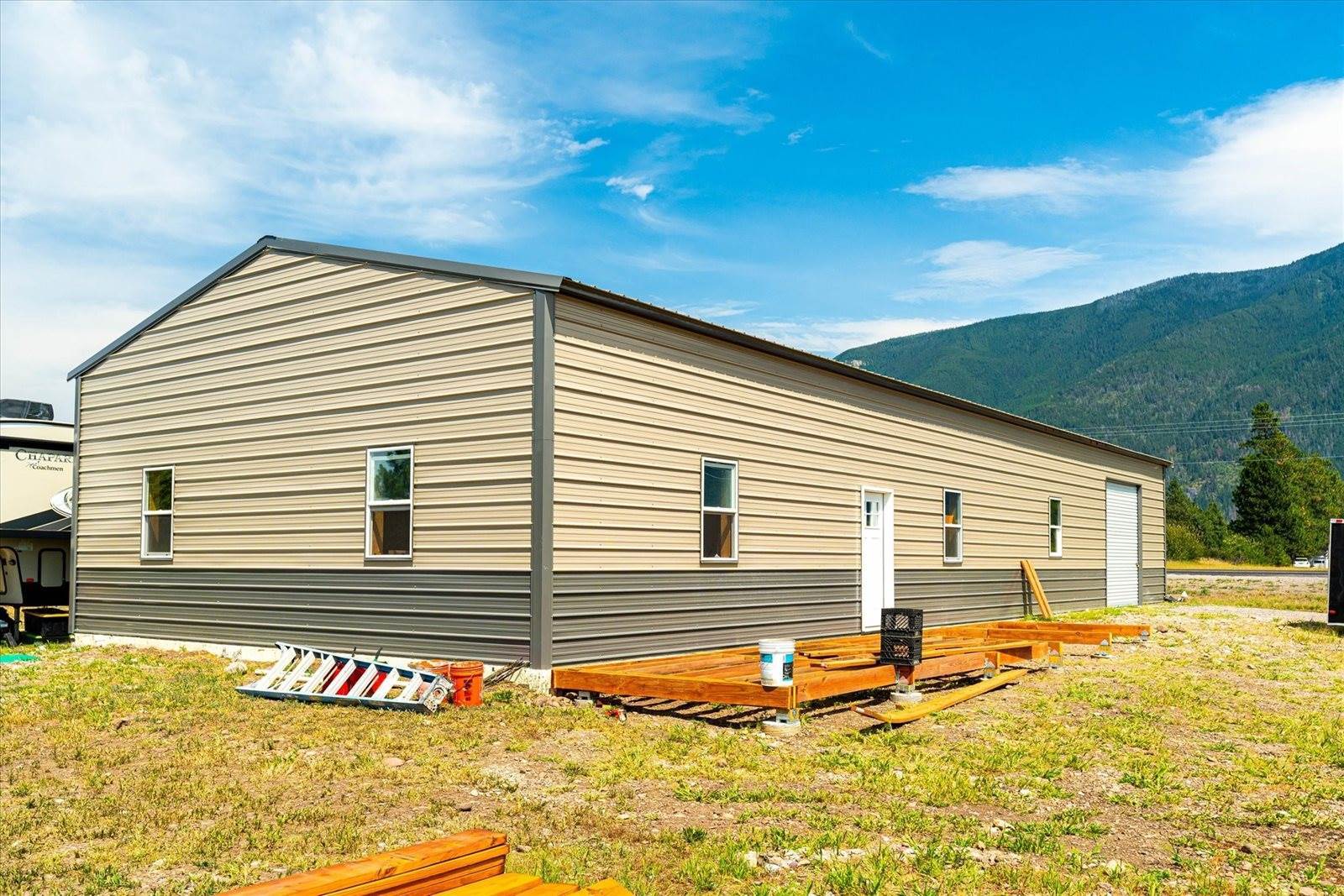 125 Firehall Lane, Columbia Falls, MT 59912