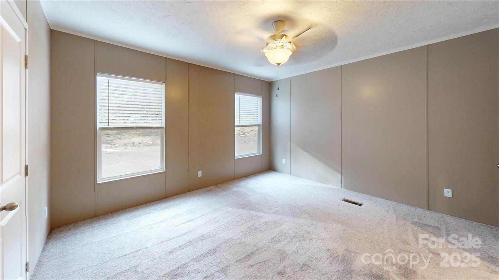 1542 Tillery Branch Road, Marshall, NC 28753