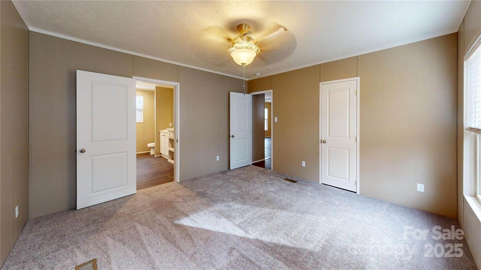 1542 Tillery Branch Road, Marshall, NC 28753