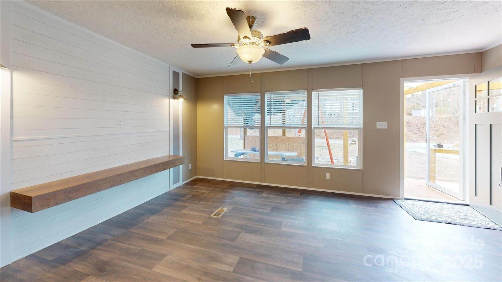 1542 Tillery Branch Road, Marshall, NC 28753