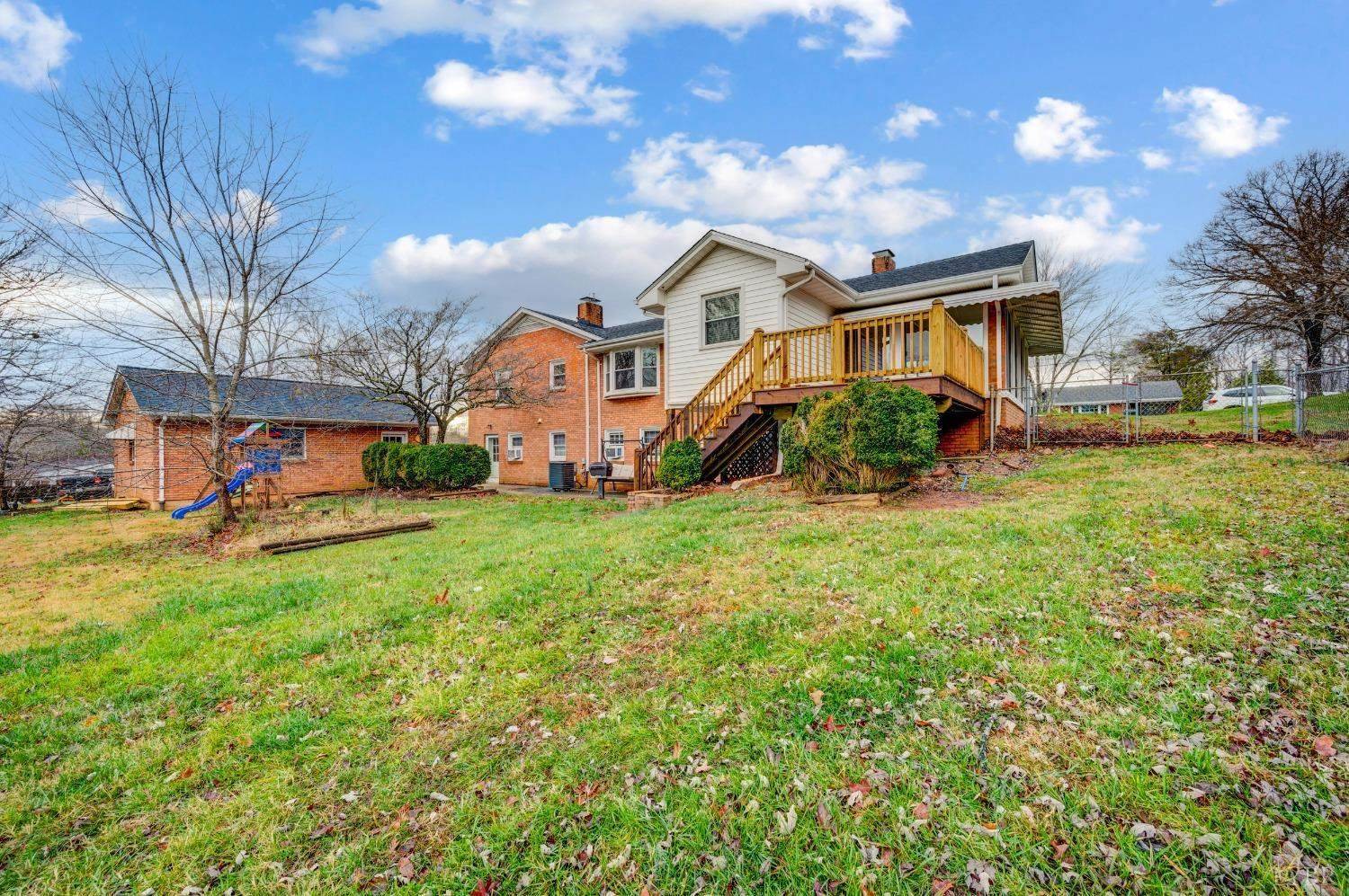 2428 Mimosa Drive, Lynchburg, VA 24503