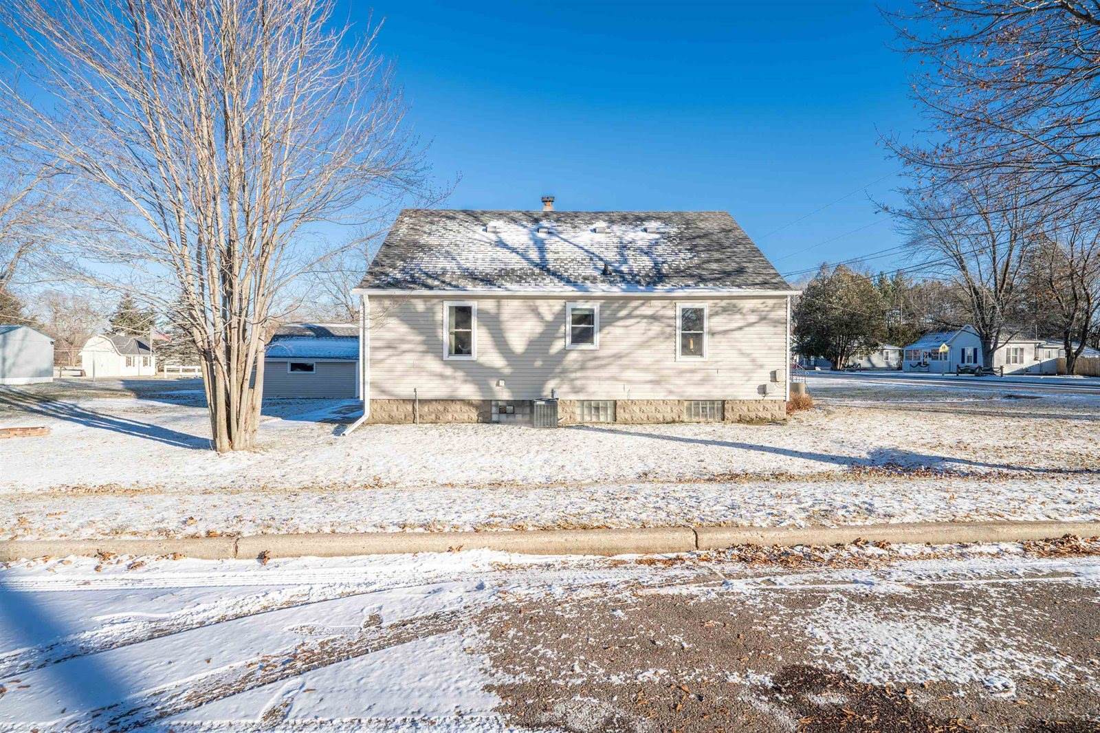 236 Wood Avenue, Nekoosa, WI 54457