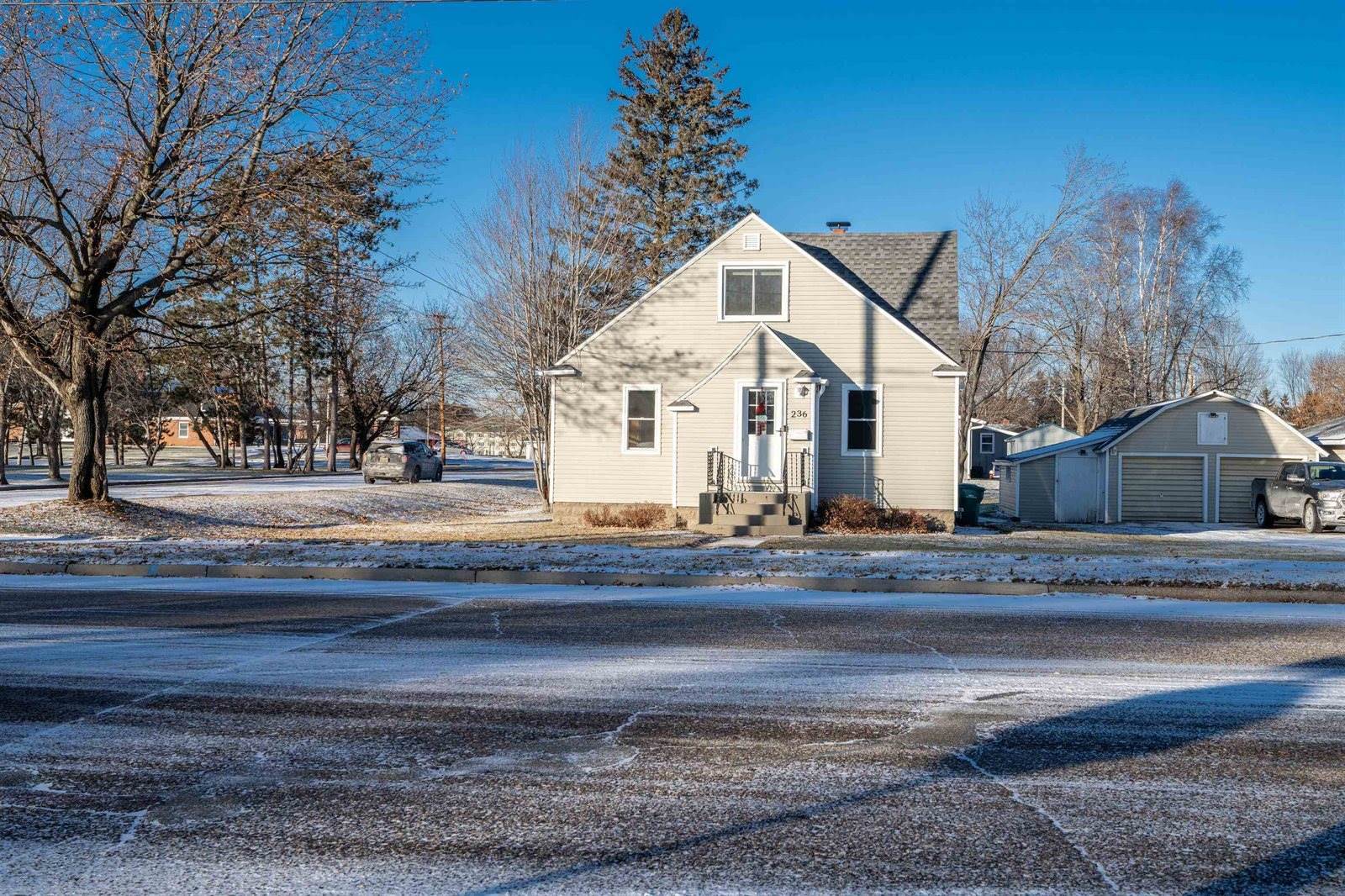 236 Wood Avenue, Nekoosa, WI 54457