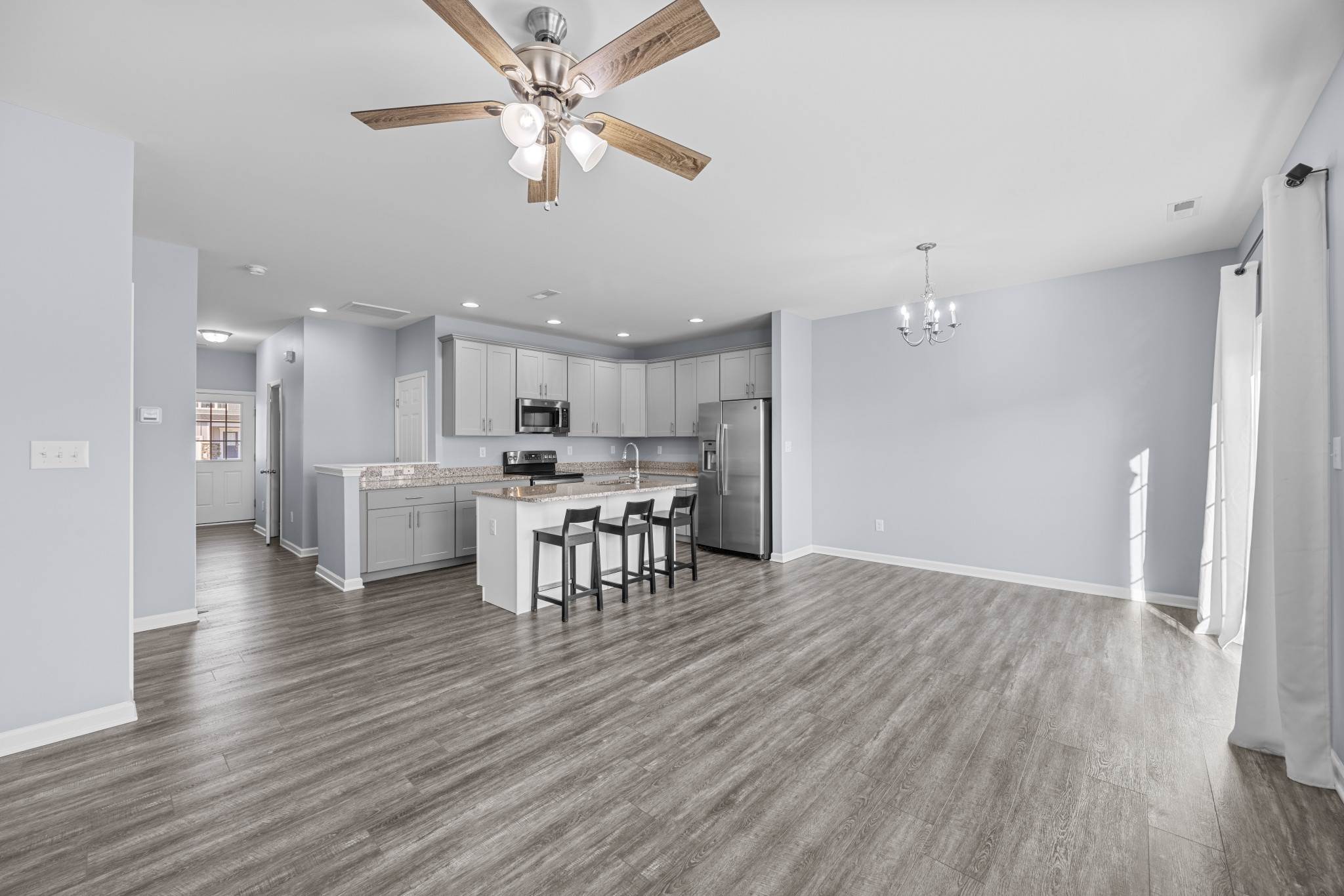 211 Tea Party Trl, Dover, DE 19901