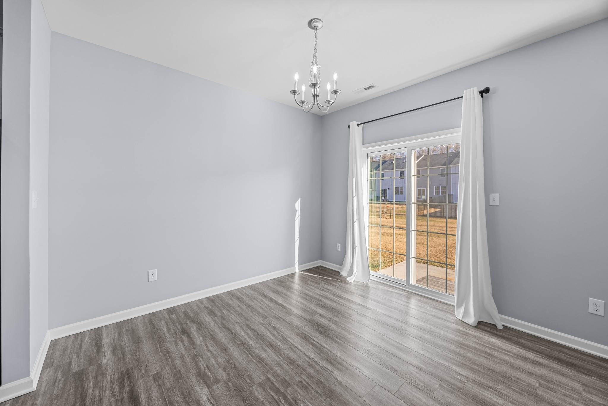 211 Tea Party Trl, Dover, DE 19901