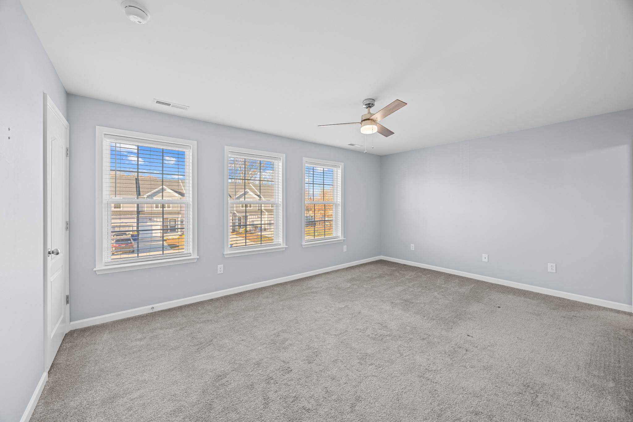 211 Tea Party Trl, Dover, DE 19901