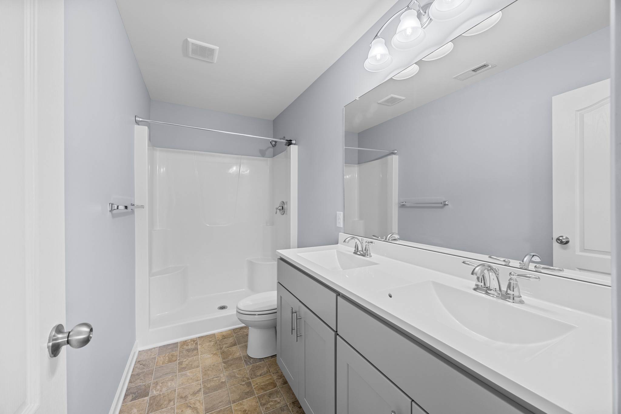 211 Tea Party Trl, Dover, DE 19901